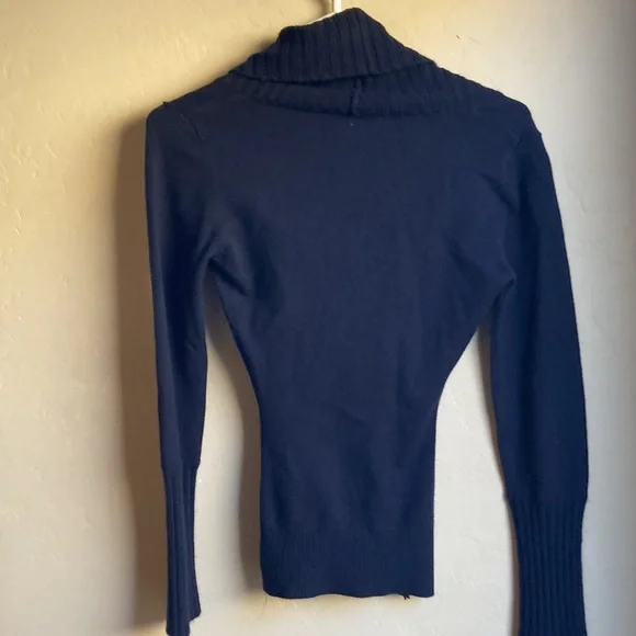 Hooked up women’s black cow neck xs sweater - Picture 2 of 7